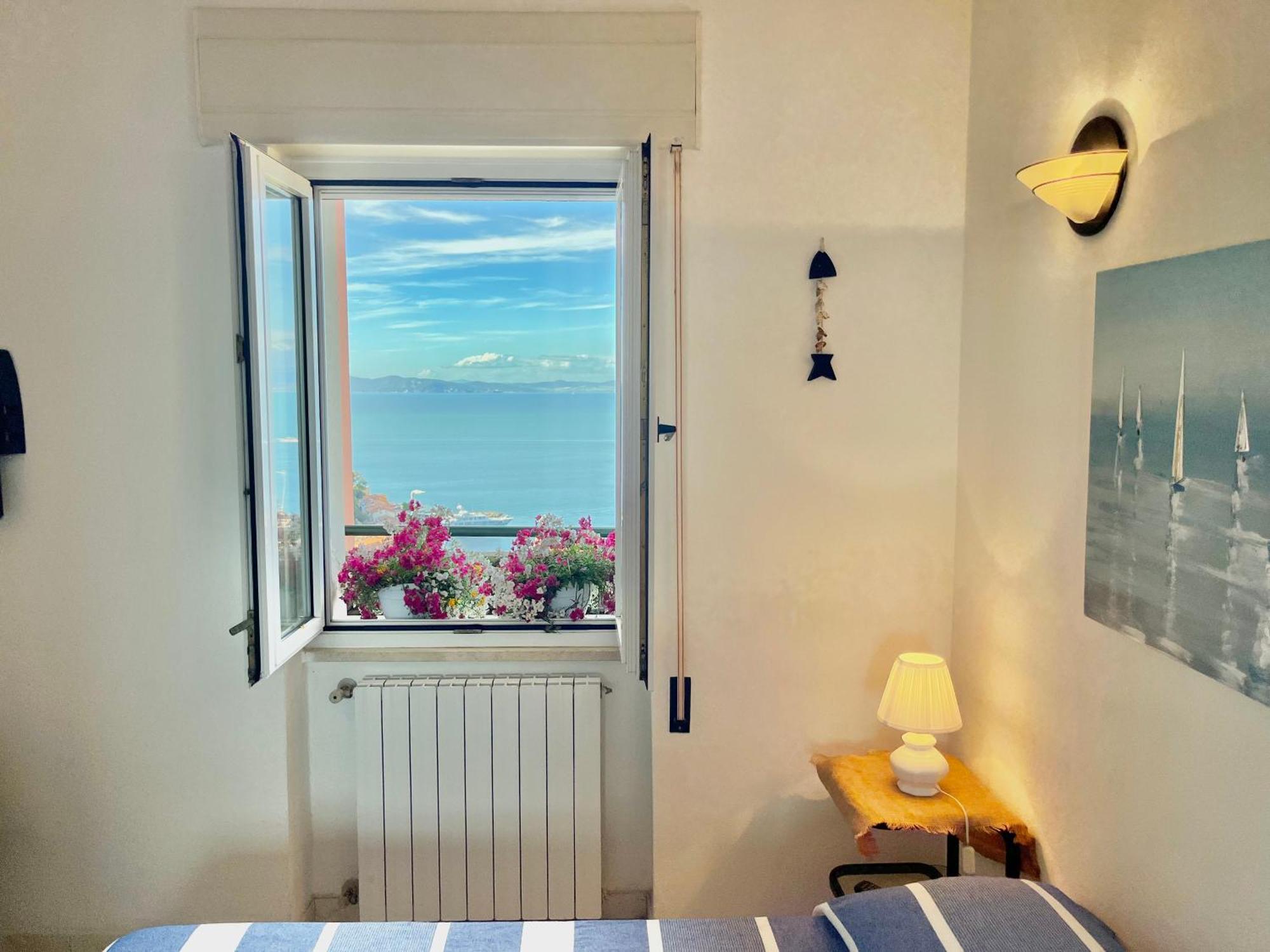 Apartament Porto Santo Stefano Vista Mare + Parcheggio Gratuito Zewnętrze zdjęcie
